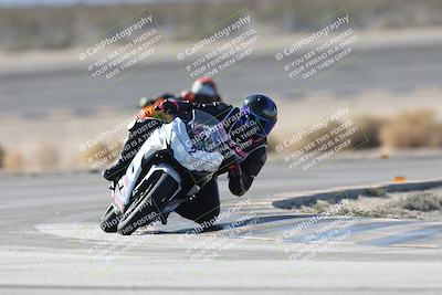 media/Dec-05-2025-CVMA Friday Practice (Fri) [[303bad9a84]]/4-Racer 4-Trackday 1/Session 2 (Turn 14)/